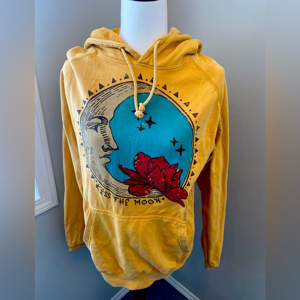 Kiss the Moon Terry Hoodie - Yellow